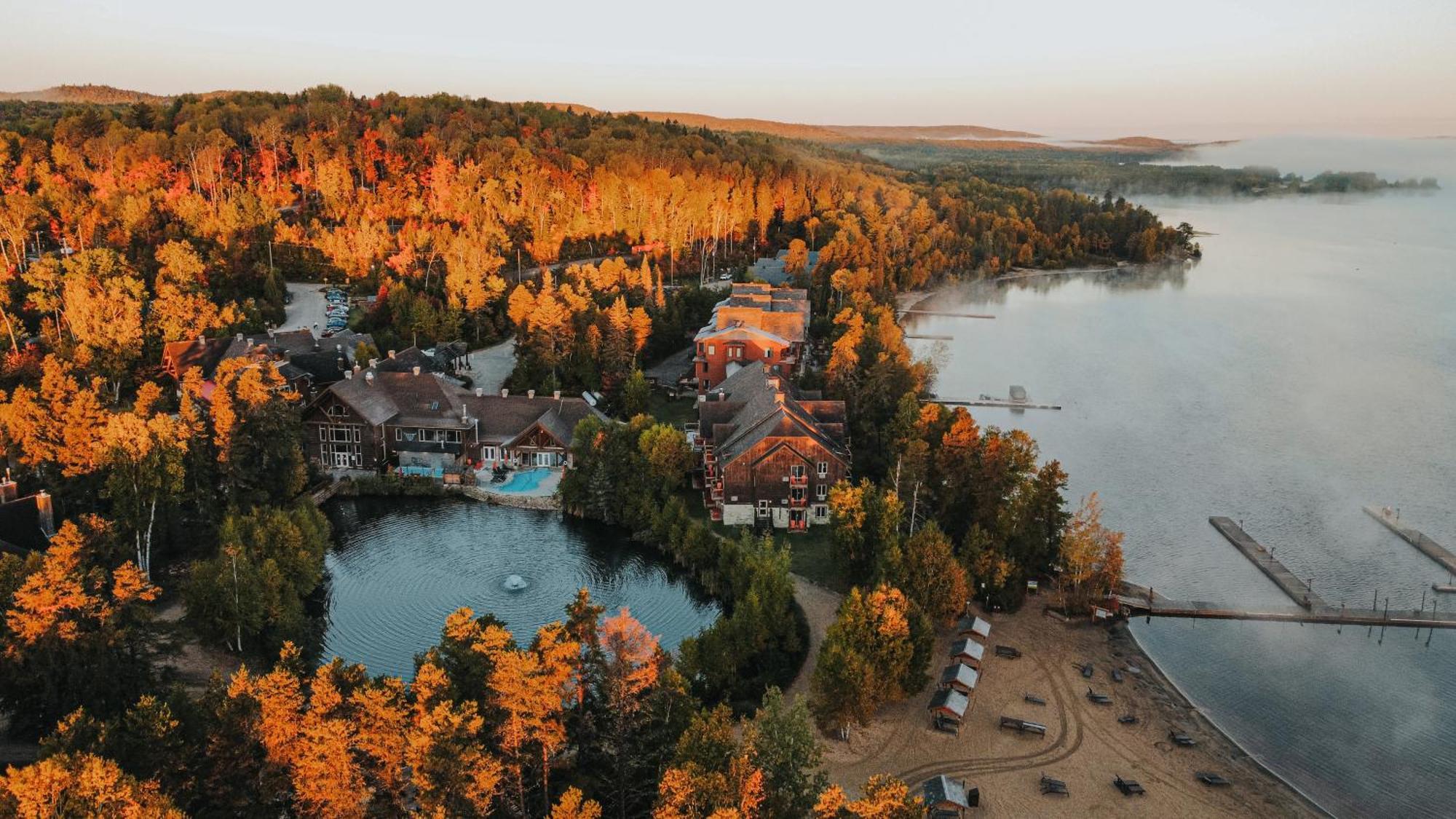 Auberge Du Lac Taureau Сен-Мишель-де-Сен Экстерьер фото