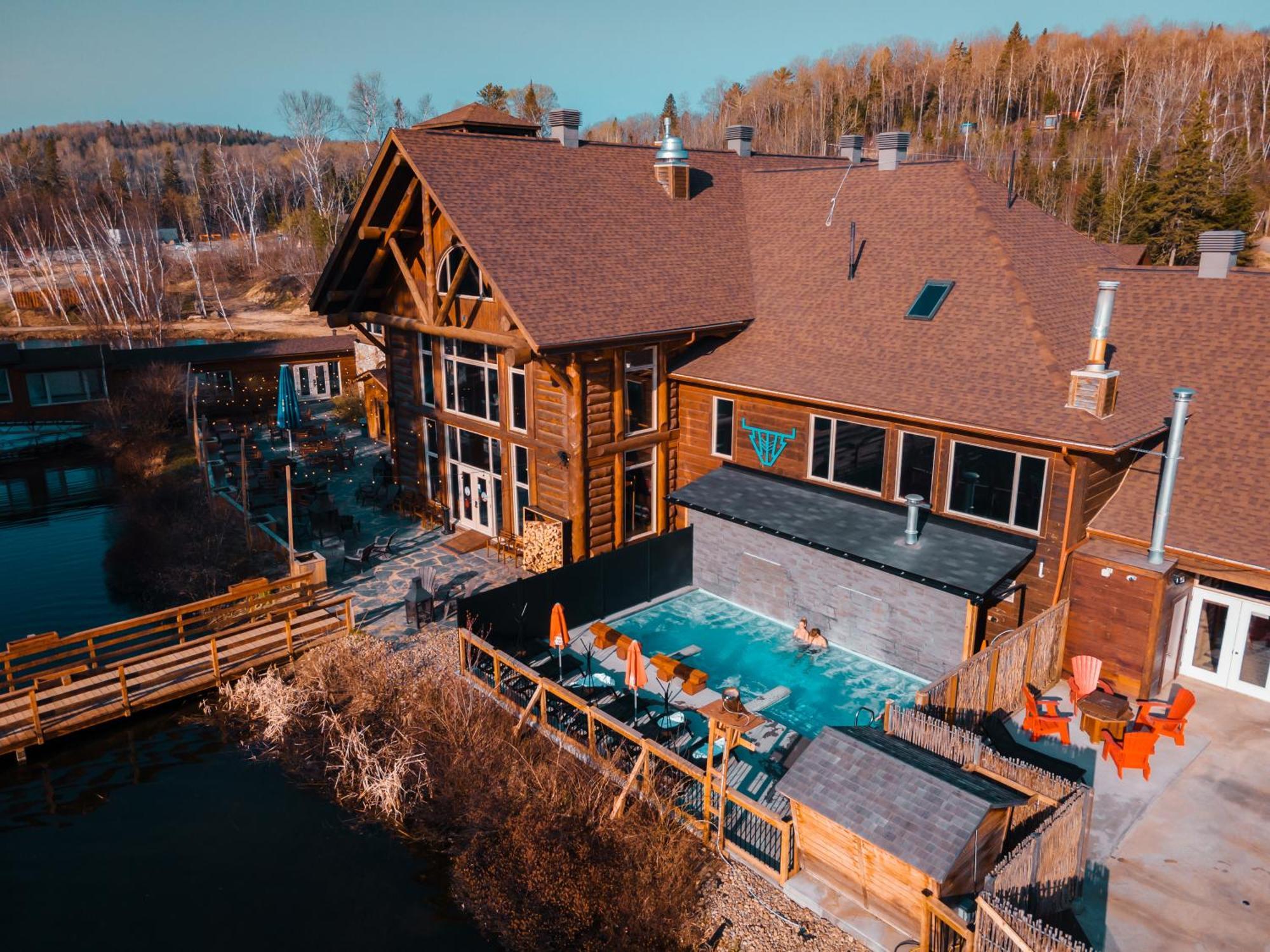 Auberge Du Lac Taureau Сен-Мишель-де-Сен Экстерьер фото